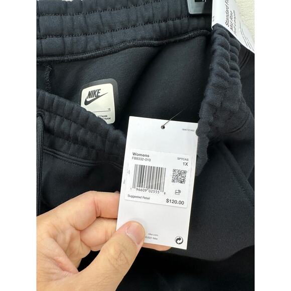 NIKE WOMEN'S PLUS 1X TECH FLEECE MID RISE WIDE LEG JOGGER BLACK FB8332-010 - Picture 7 of 7